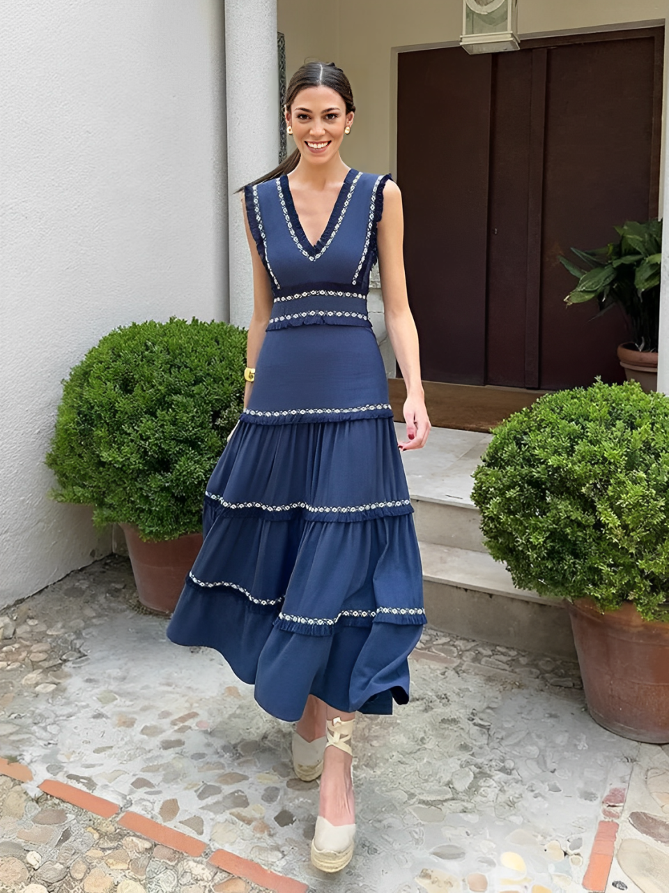 Vestido Feminino Boho Midi com Babados e Decote em V - Amara